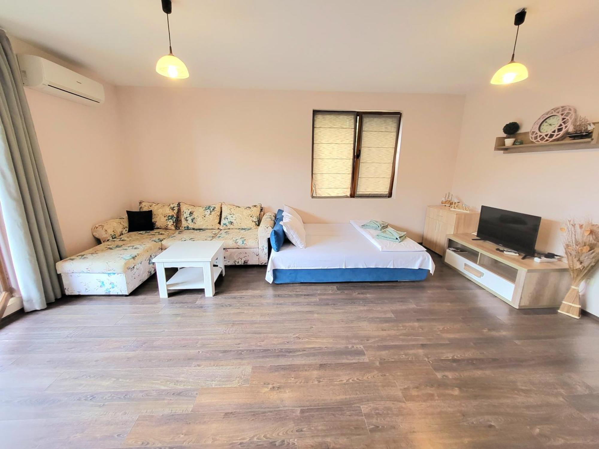 Vip Apartments In 소조폴 객실 사진